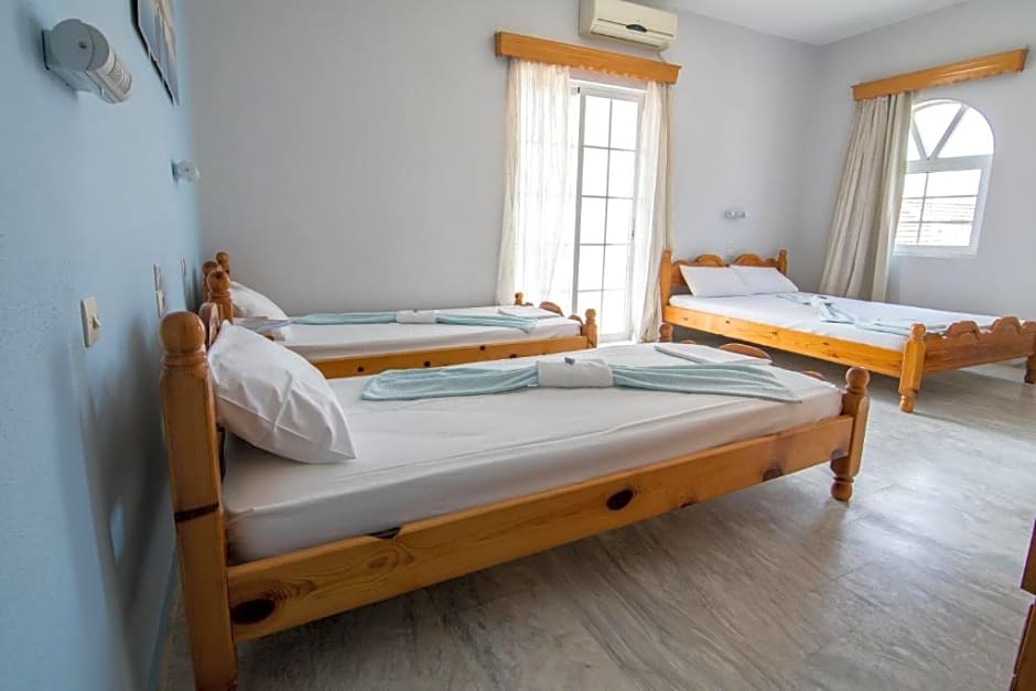Foto 1 de 1 de Quadruple room with sea view