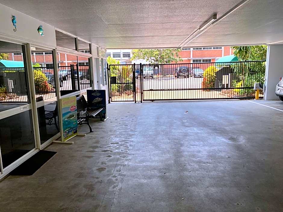 Reef Gateway Apartments