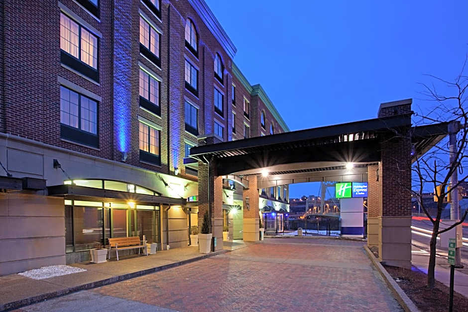 Holiday Inn Express Hotel & Suites Pittsburgh-South Side By IHG