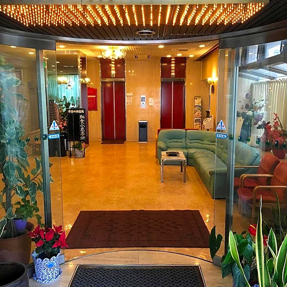 City Hotel Airport in Prince