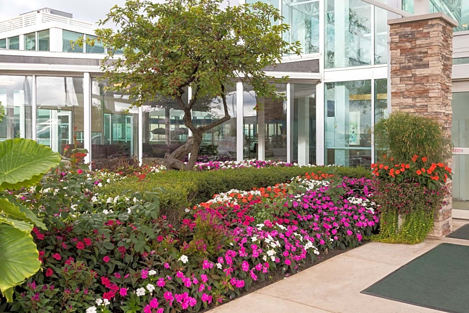 Holiday Inn Chicago - Elk Grove, an IHG Hotel