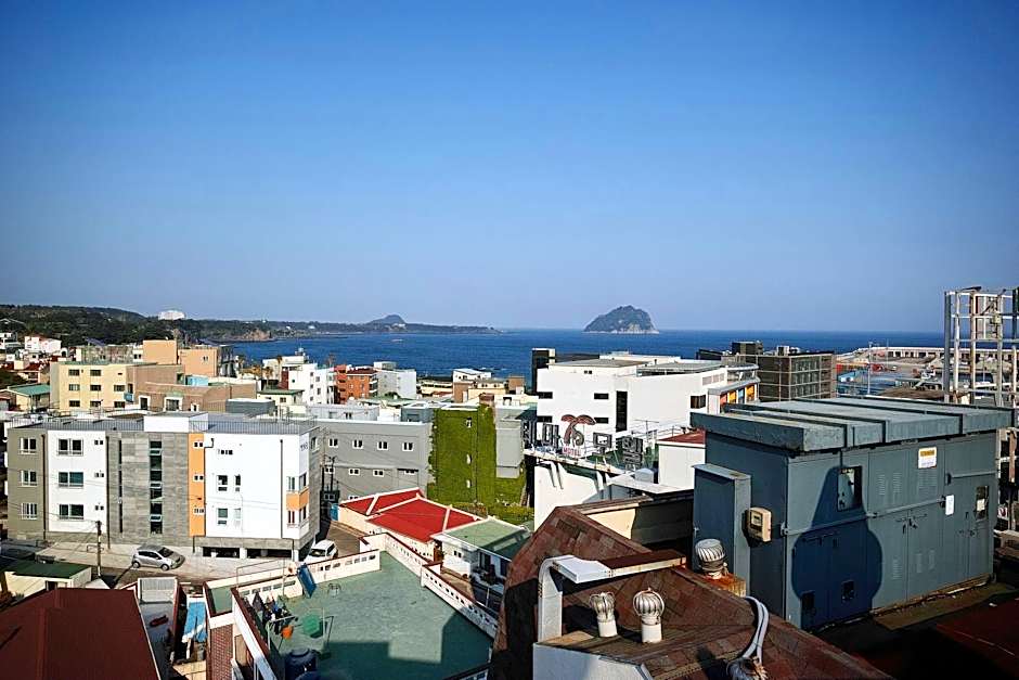 Pino Hotel