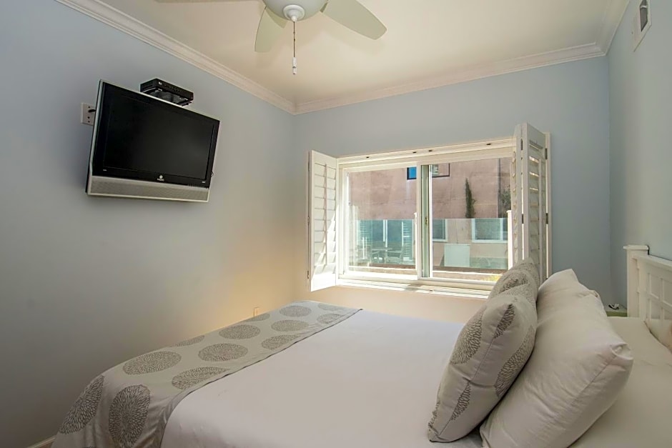 Venice on the Beach Hotel