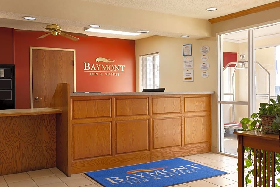 Baymont by Wyndham Salina