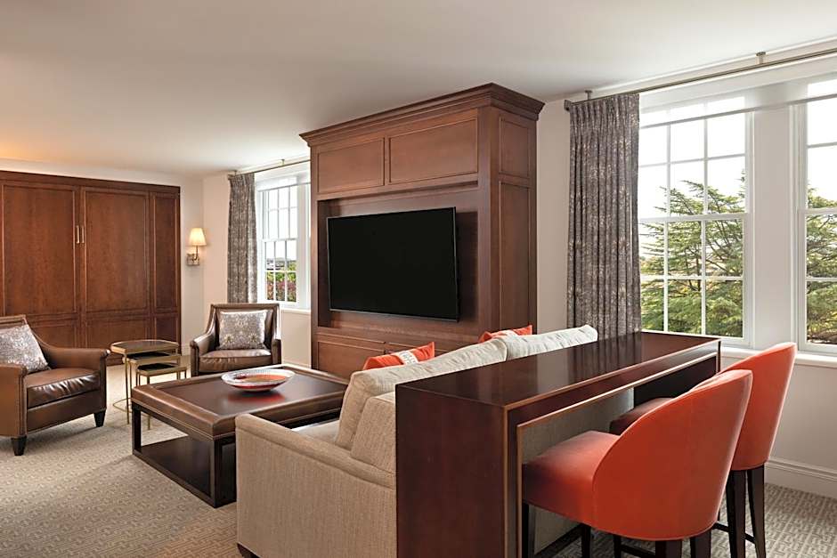 Hotel Roanoke - Conference Center Curio Collection by Hilton