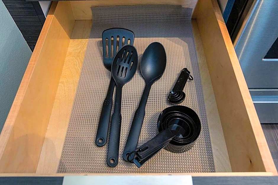 Self Check-in-washer-dryer-4ksmart Tv-king Bed-gym