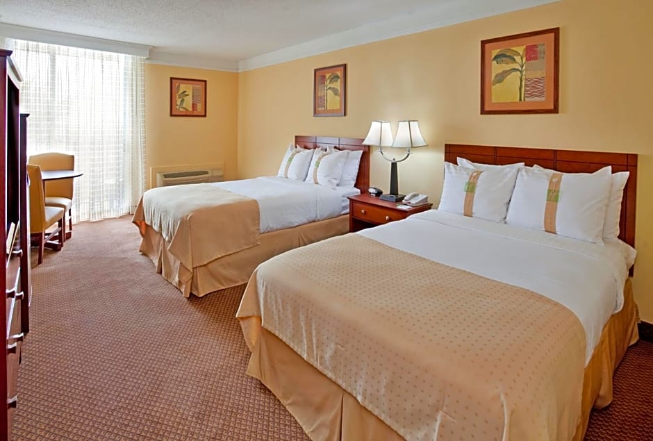 Holiday Inn Ponce & El Tropical Casino, an IHG Hotel