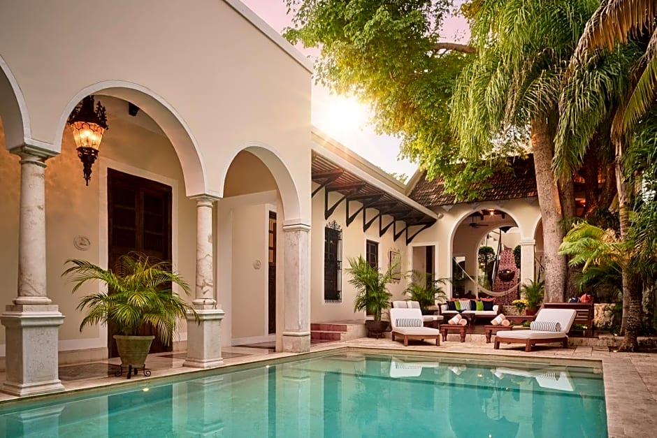 Casa Lecanda Boutique Hotel