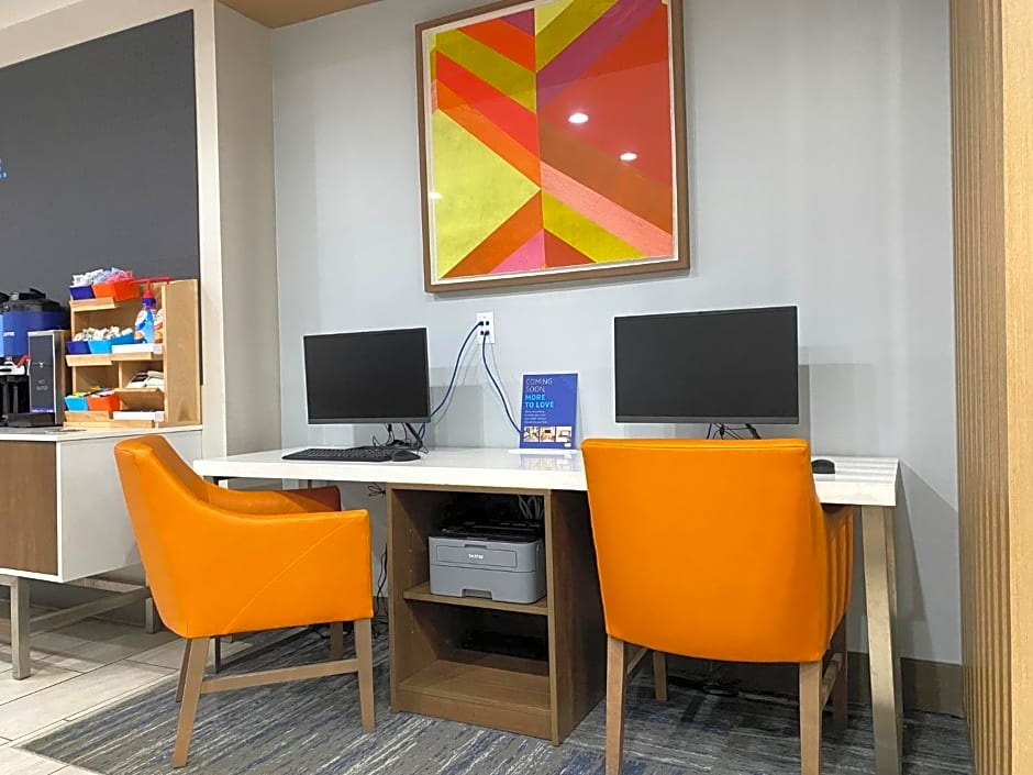 Holiday Inn Express Plymouth by IHG