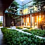 Arize Hotel Sri Racha