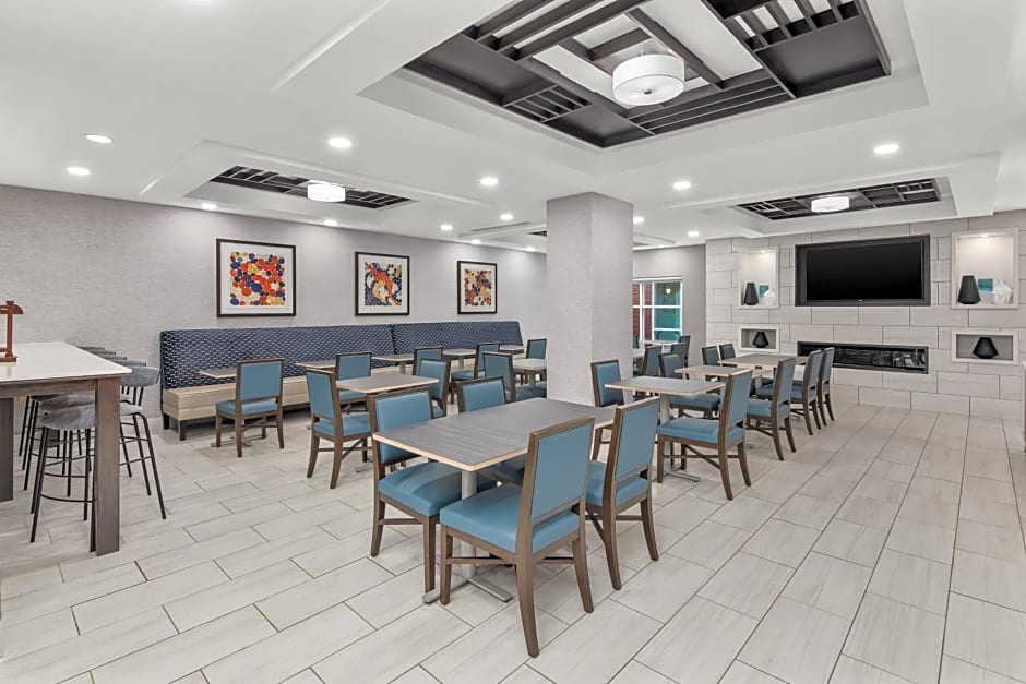 Holiday Inn Express Hotel & Suites Greenville-I-85 & Woodruff Road, an IHG Hotel