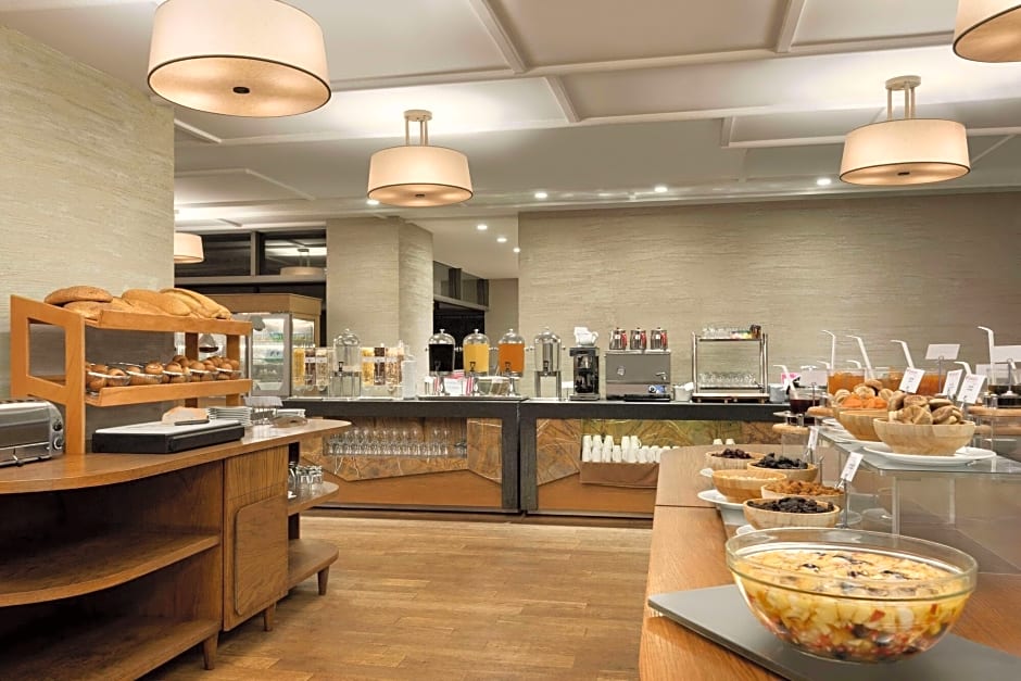 Ramada Hotel & Suites by Wyndham Adana