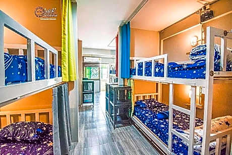 Bed in 10-Bed Mixed Dormitory Room