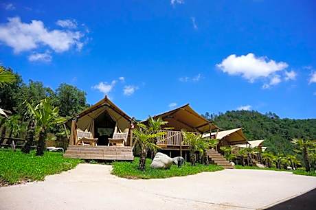 Glamping Can Bora Lodges