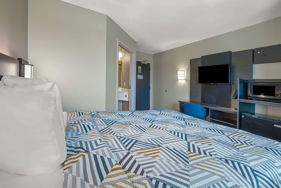 Motel 6-Montgomery, AL - Airport