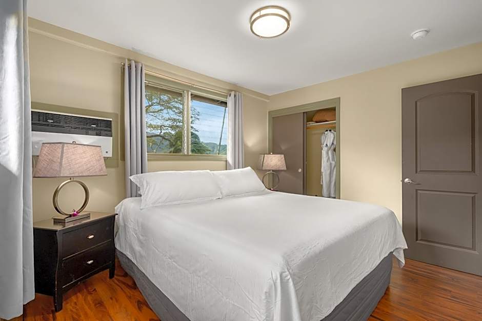 Photo 1 of 7 of 1 Bedroom Suite