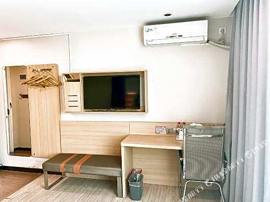 7Days Inn Guangzhou Haoyouduo – Guangzhou (Canton), IA