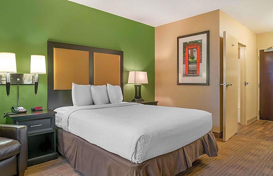 Extended Stay America Select Suites - Detroit - Roseville