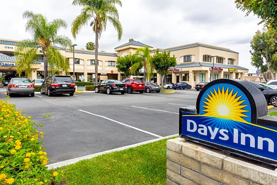 Days Inn & Suites by Wyndham Artesia