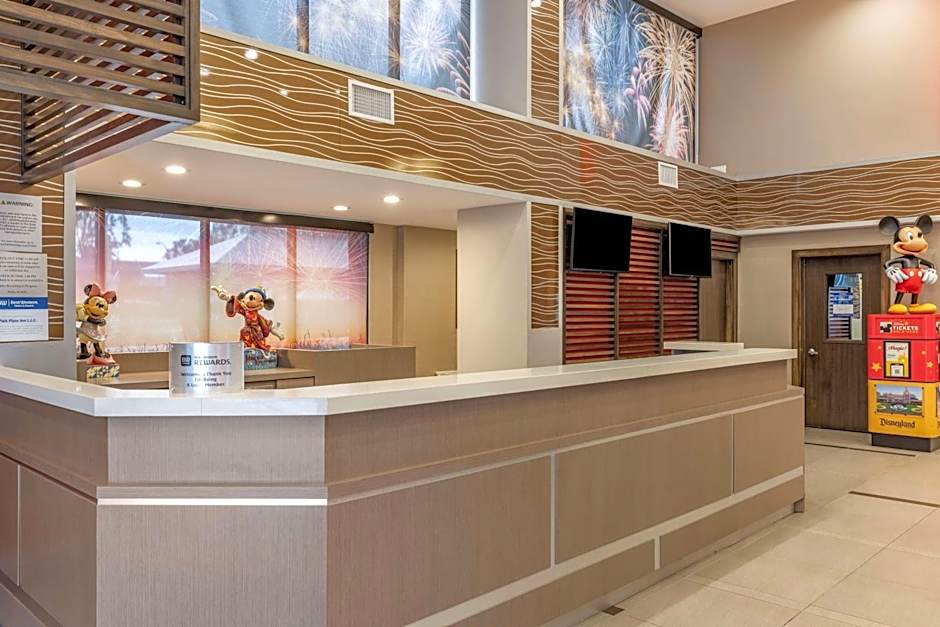 Best Western Plus Park Place Inn - Mini Suites