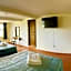 Hotel Renacer