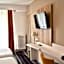 Kyriad Hotel Tours Centre