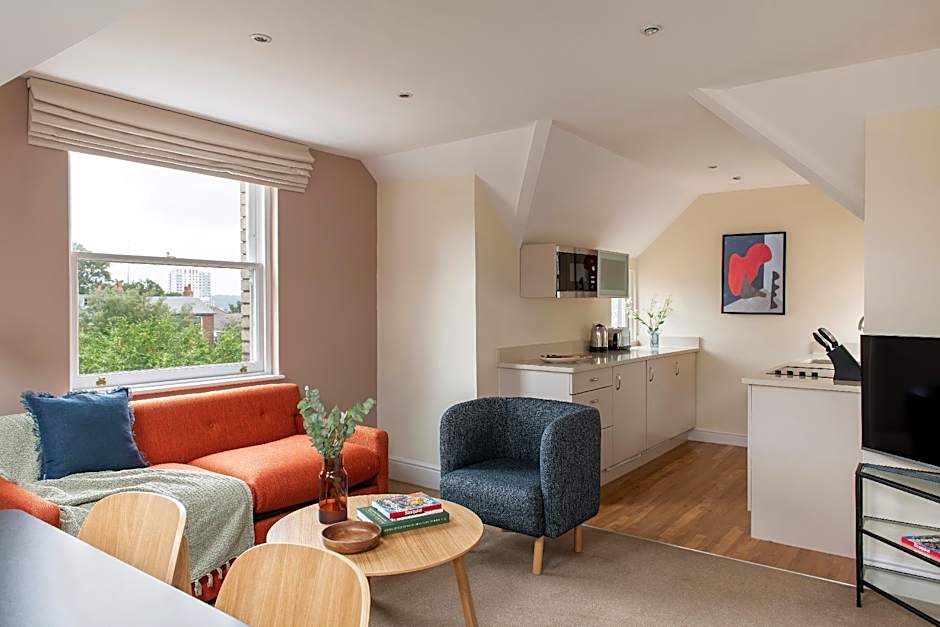 SACO Reading – Castle Crescent