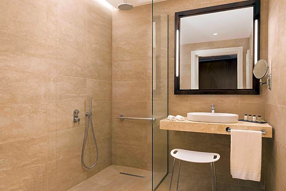 Sheraton Lake Como Hotel