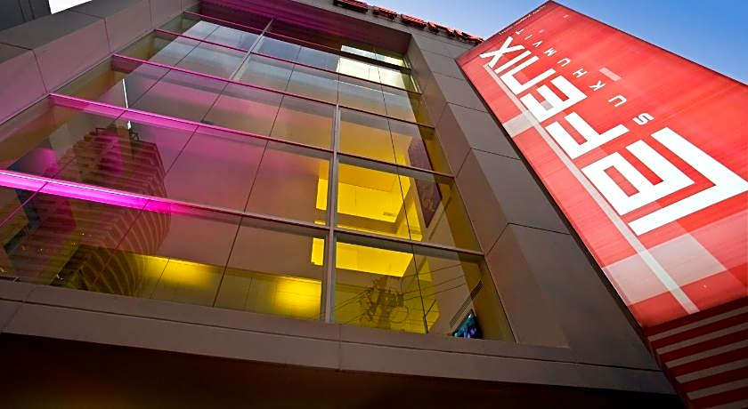 Le Fenix Sukhumvit (SHA Extra Plus)