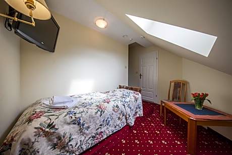 Single Room with Bathroom