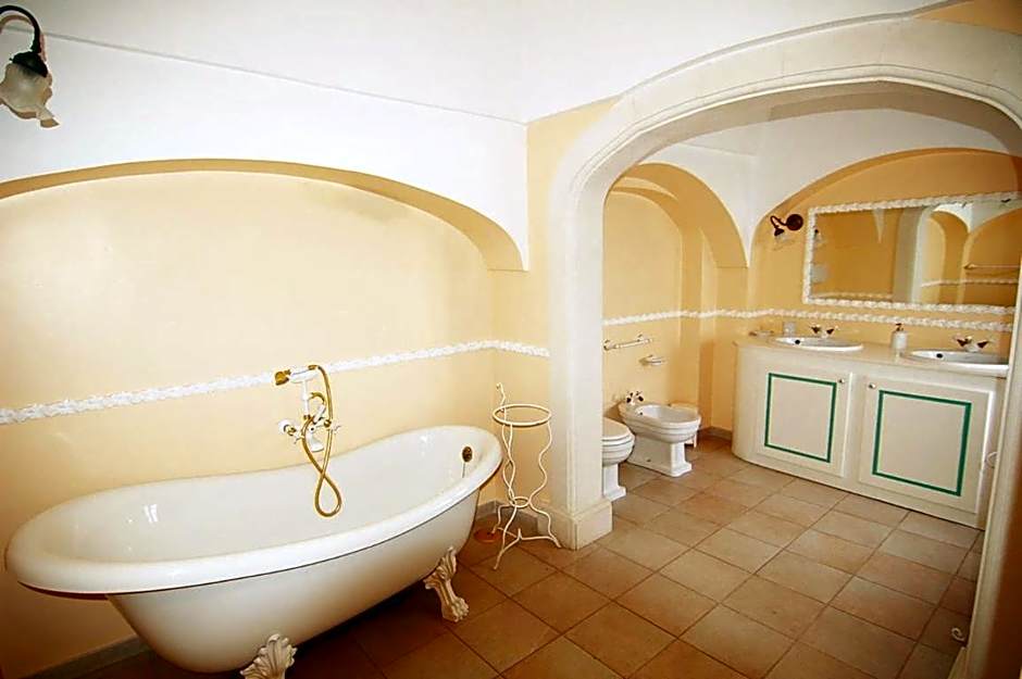 Villaggio In Case Sparse Nel Centro Storico