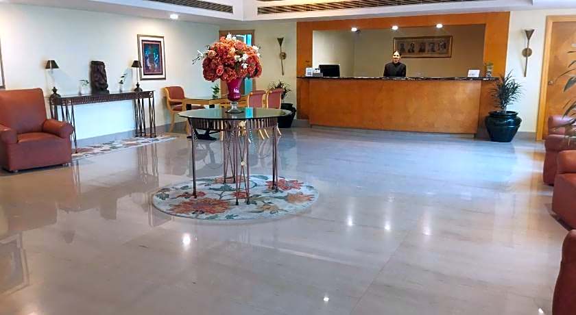 Hotel Ritz Plaza