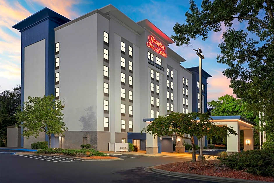 Hampton Inn & Suites Charlotte-Arrowood Rd.