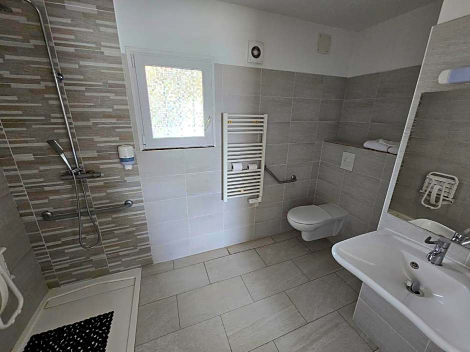 Hôtel de la Poste Piscine