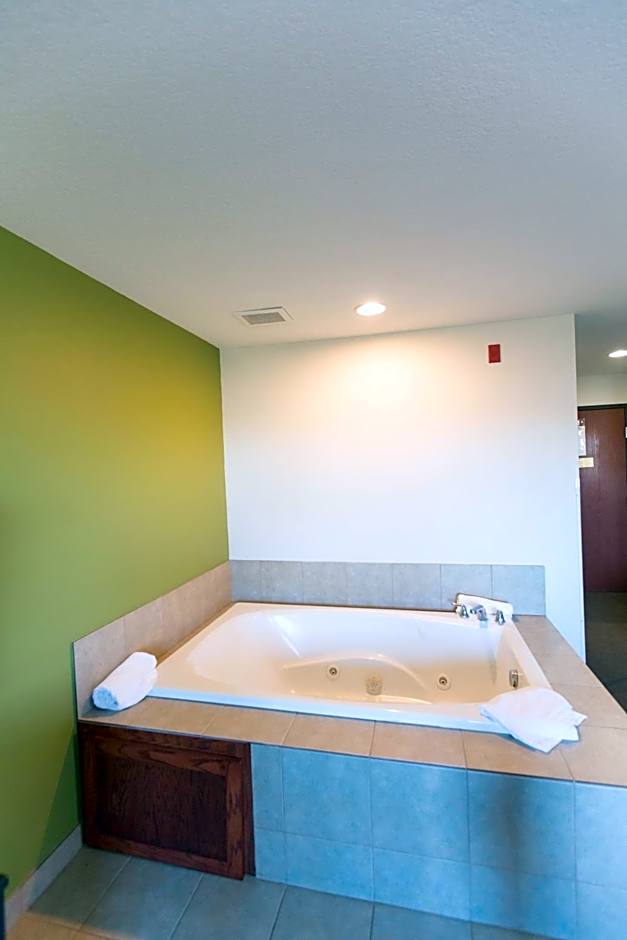 Sleep Inn & Suites Pleasant Hill - Des Moines