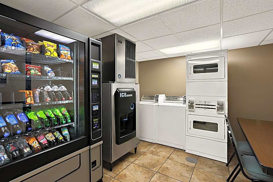 Best Western Center Pointe Inn
