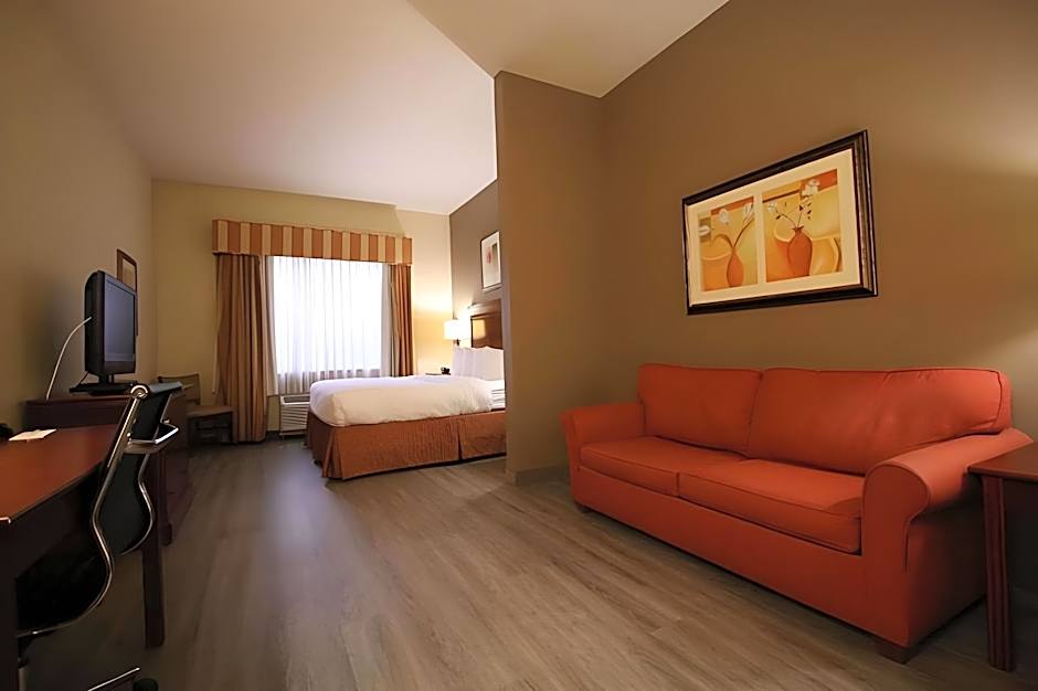 Seffner Inn and Suites