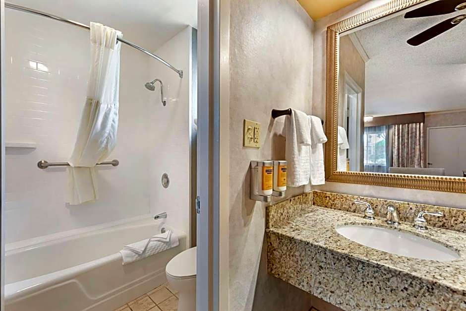 Best Western Plus Black Oak