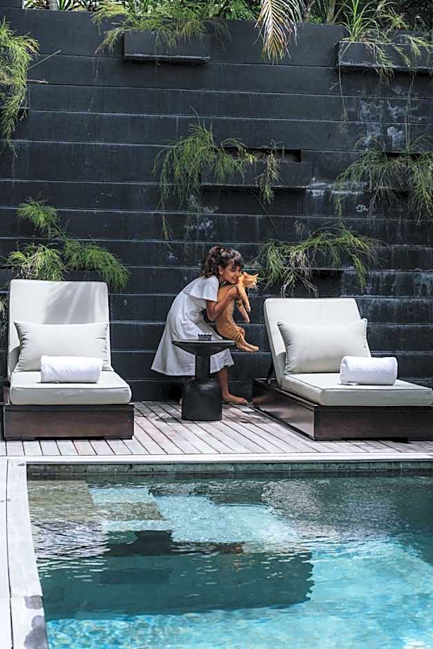 Black Villas Canggu Beach by OXO