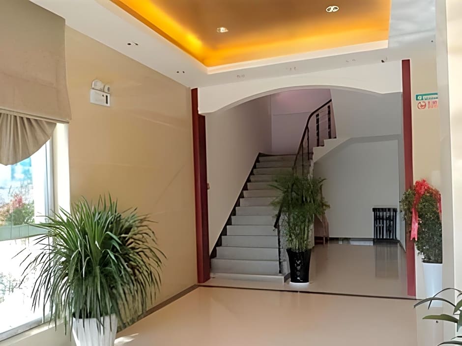 GreenTree Inn Jiangsu Lianyungang Guanyun Wenzhou Shangmaocheng Express Hotel