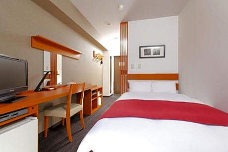 Standard Double Room with Small Double Bed - Smoking - House Keeping is Optional with Additional Cost