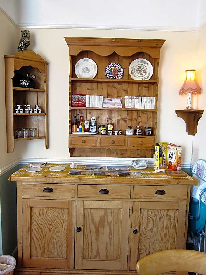 Black Swan Guest House