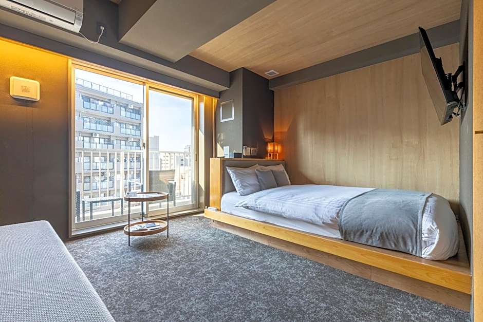 HOTEL TOMOS ASAKUSA