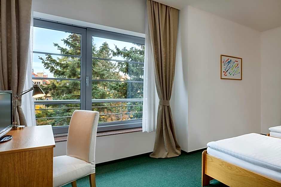 Hotel Oya
