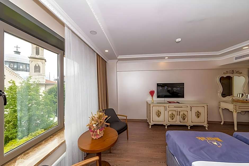 Almadina Hotel Istanbul                                                                    