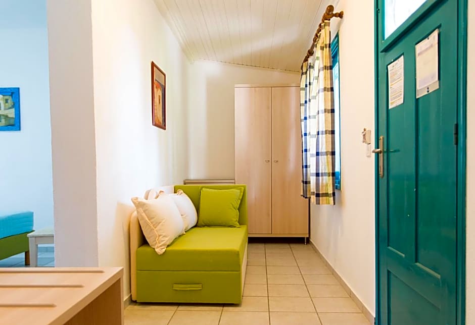 Angeliki Beach Hotel