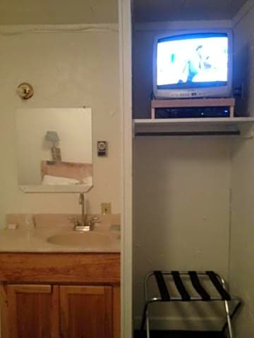 Comfort Green Motel