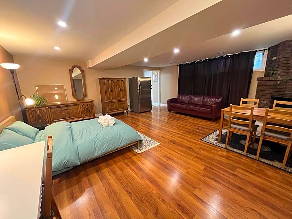 Entire Basement Apartment in Mississauga, Etobicoke