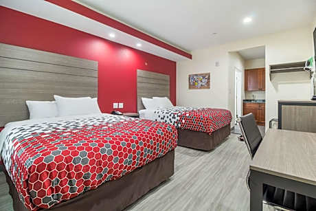 Standard Queen Room with Two Queen Beds - Non-Smoking