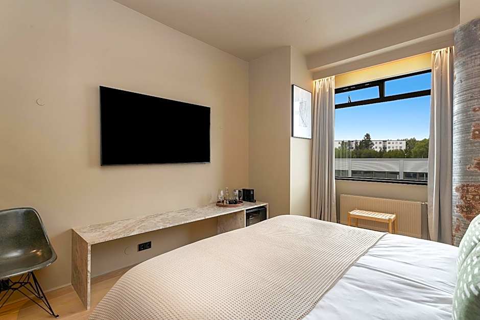 Arctic Comfort Hotel